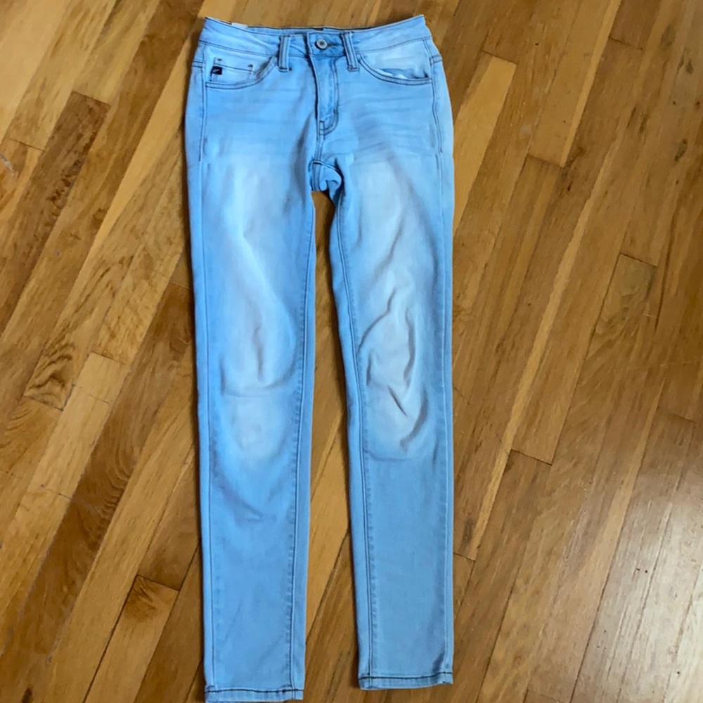 Light blue skinny jeans